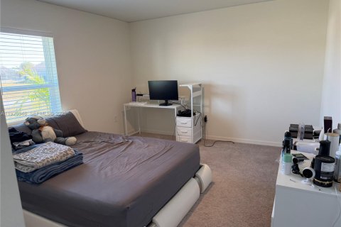 Villa ou maison à vendre à Cape Coral, Floride: 4 chambres № 2034596 - photo 9