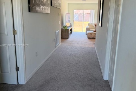 Villa ou maison à vendre à Cape Coral, Floride: 4 chambres № 2034596 - photo 7