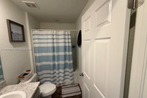 Villa ou maison à vendre à Cape Coral, Floride: 4 chambres № 2034596 - photo 29