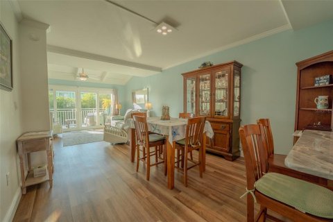 Condominio en venta en Indian Rocks Beach, Florida, 2 dormitorios, 129.13 m2 № 2149499 - foto 8