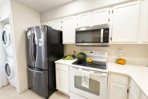 Condo in Orlando, Florida, 2 bedrooms  № 1803595 - photo 9