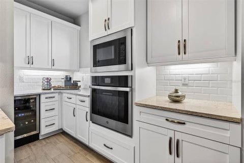 Casa en venta en Port Orange, Florida, 4 dormitorios, 281.59 m2 № 2383561 - foto 9