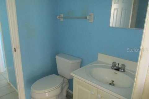 House in North Port, Florida 2 bedrooms, 82.5 sq.m. № 1909040 - photo 17