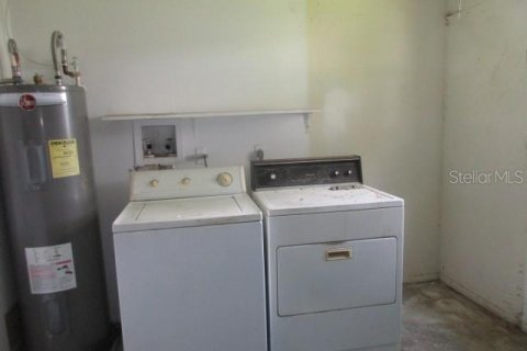 House in North Port, Florida 2 bedrooms, 82.5 sq.m. № 1909040 - photo 20