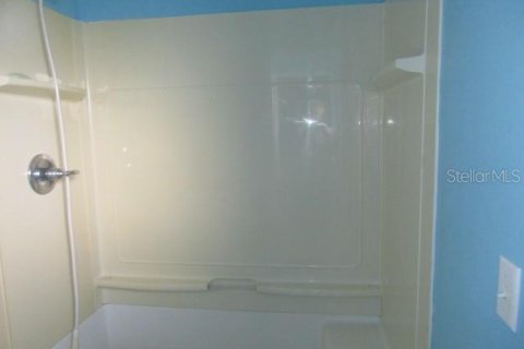 House in North Port, Florida 2 bedrooms, 82.5 sq.m. № 1909040 - photo 13