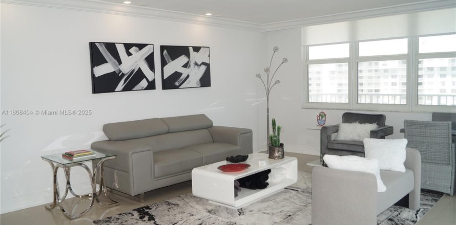 Condominio en Aventura, Florida, 2 dormitorios  № 1745883
