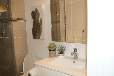 Condominio en venta en Aventura, Florida, 2 dormitorios, 157.28 m2 № 1745883 - foto 18