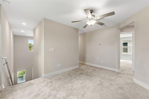 Casa en alquiler en Land O' Lakes, Florida, 4 dormitorios, 216.83 m2 № 1848693 - foto 16