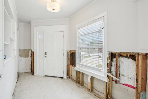 House in Saint Pete Beach, Florida 3 bedrooms, 169.73 sq.m. № 1545346 - photo 13