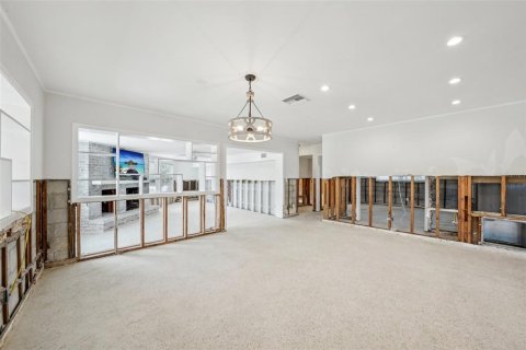 House in Saint Pete Beach, Florida 3 bedrooms, 169.73 sq.m. № 1545346 - photo 23