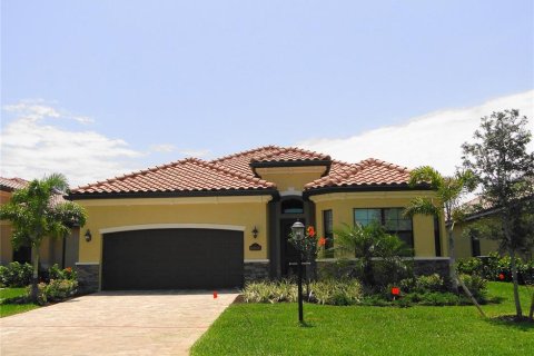 Casa en alquiler en Bradenton, Florida, 3 dormitorios, 186.36 m2 № 1789242 - foto 1