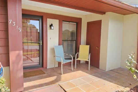 Condo in Hudson, Florida, 2 bedrooms  № 2396327 - photo 3