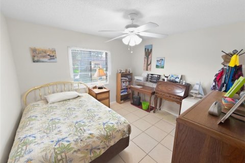 Condo in Hudson, Florida, 2 bedrooms  № 2396327 - photo 24
