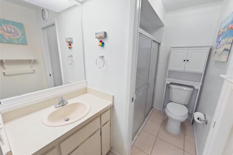 Condo in Hudson, Florida, 2 bedrooms  № 2396327 - photo 19