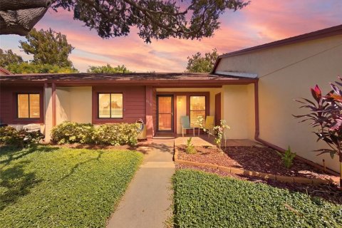 Condo in Hudson, Florida, 2 bedrooms  № 2396327
