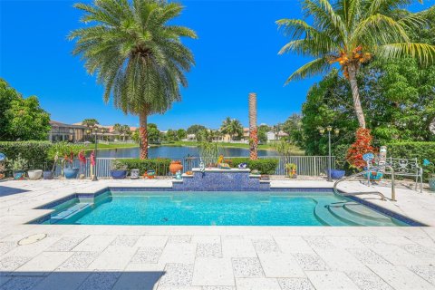 House in Miramar, Florida 5 bedrooms, 313.08 sq.m. № 1877643 - photo 26