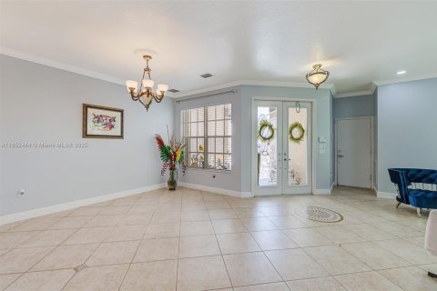 House in Miramar, Florida 5 bedrooms, 313.08 sq.m. № 1877643 - photo 17