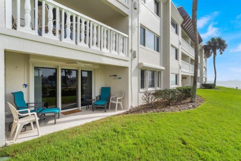 Condominio en alquiler en New Smyrna Beach, Florida, 2 dormitorios, 97.08 m2 № 1554614 - foto 1