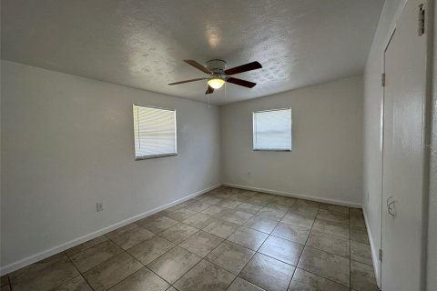 Appartement à louer à Winter Haven, Floride: 2 chambres, 90.02 m2 № 1754425 - photo 15