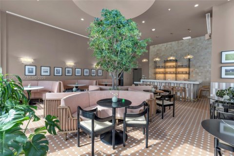Купить кондоминиум в Майами, Флорида 2 спальни, 75.25м2, № 2058875 - фото 27