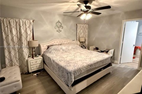 Купить виллу или дом в Дирфилд-Бич, Флорида 3 спальни, 150.41м2, № 1958643 - фото 9