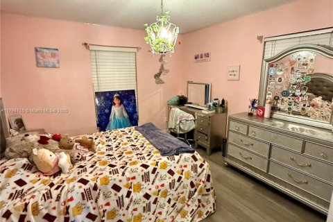 Купить виллу или дом в Дирфилд-Бич, Флорида 3 спальни, 150.41м2, № 1958643 - фото 8