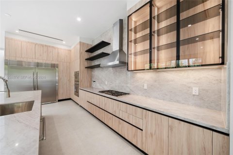 Купить виллу или дом в Форт-Лодердейл, Флорида 6 спален, 416.85м2, № 2007955 - фото 6