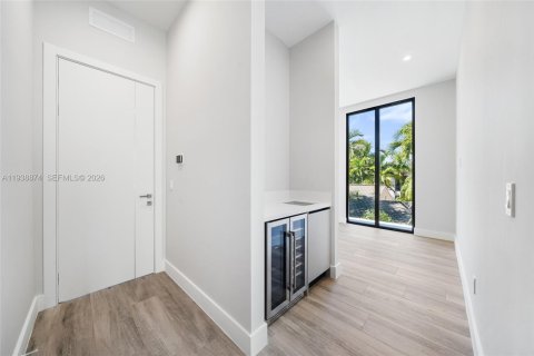 Купить виллу или дом в Форт-Лодердейл, Флорида 6 спален, 416.85м2, № 2007955 - фото 24