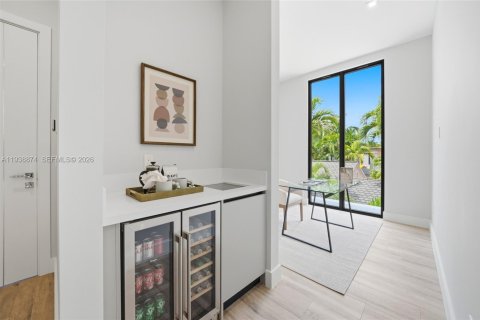 Villa ou maison à vendre à Fort Lauderdale, Floride: 6 chambres, 416.85 m2 № 2007955 - photo 30