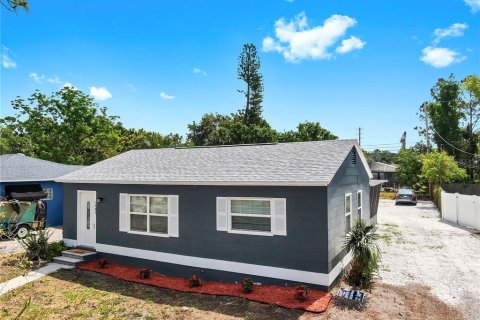 Купить виллу или дом в Галфпорта, Флорида 3 комнаты, 146.97м2, № 1680004 - фото 1