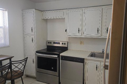Copropriété à vendre à Margate, Floride: 1 chambre, 102.19 m2 № 2154508 - photo 4