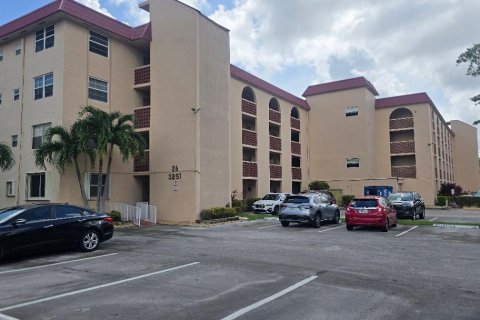 Copropriété à vendre à Margate, Floride: 1 chambre, 102.19 m2 № 2154508 - photo 2