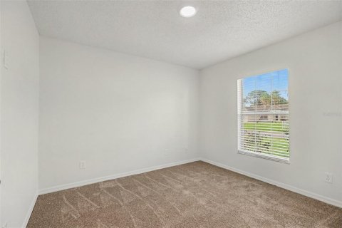 House in PORT ST. JOHN in Cocoa, Florida 4 bedrooms, 131.74 sq.m. № 2227875 - photo 7