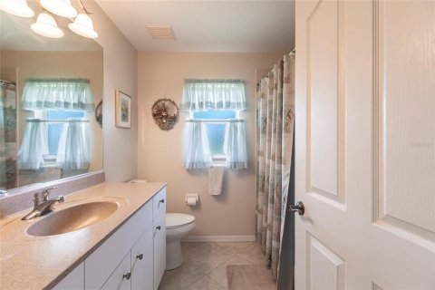 House in Port Charlotte, Florida 3 bedrooms, 182.92 sq.m. № 1612525 - photo 28