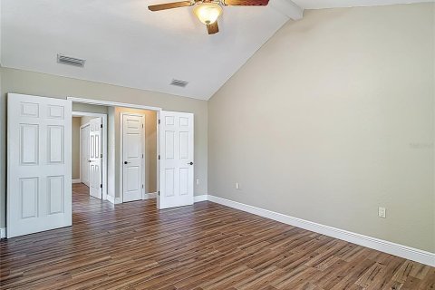 House in Brandon, Florida 3 bedrooms, 181.81 sq.m. № 1648145 - photo 30