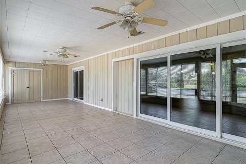 House in Brandon, Florida 3 bedrooms, 181.81 sq.m. № 1648145 - photo 15