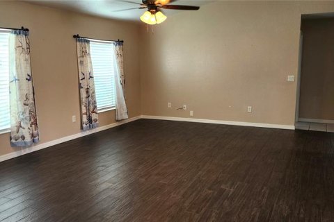 House in North Port, Florida 3 bedrooms, 145.67 sq.m. № 1167454 - photo 5