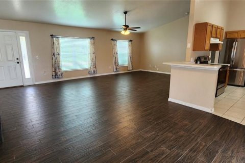 House in North Port, Florida 3 bedrooms, 145.67 sq.m. № 1167454 - photo 9