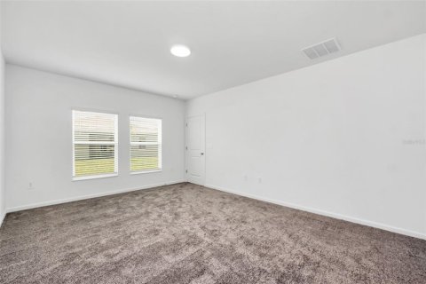Casa en alquiler en Winter Haven, Florida, 4 dormitorios, 179.86 m2 № 2093617 - foto 15