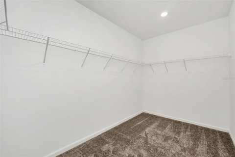 Casa en alquiler en Winter Haven, Florida, 4 dormitorios, 179.86 m2 № 2093617 - foto 19