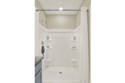 House in Haines City, Florida 4 bedrooms, 154.68 sq.m. № 1824948 - photo 16