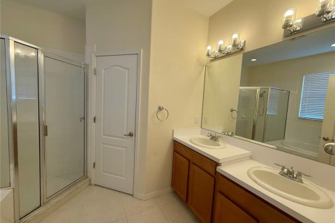 House in Riverview, Florida 3 bedrooms, 184.5 sq.m. № 1894009 - photo 8