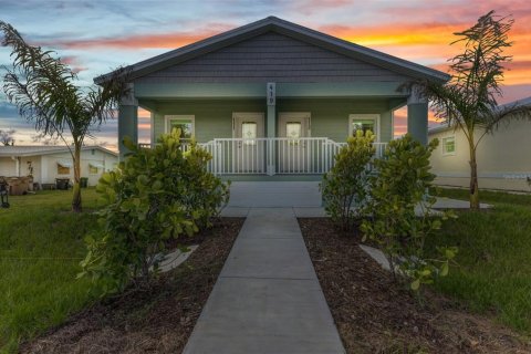 Propiedad comercial en venta en Punta Gorda, Florida, 4 dormitorios, 168.15 m2 № 1798019 - foto 25