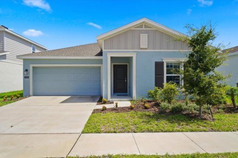 House in Eagle Lake, Florida 3 bedrooms, 144.93 sq.m. № 2209167