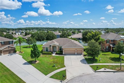 Casa en venta en Apopka, Florida, 4 dormitorios, 228.82 m2 № 1899993 - foto 6