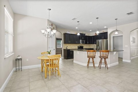 Casa en venta en Apopka, Florida, 4 dormitorios, 228.82 m2 № 1899993 - foto 21