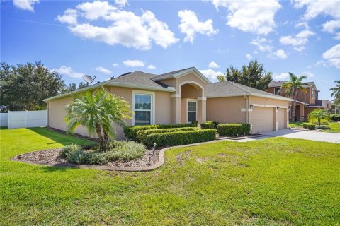 Casa en venta en Apopka, Florida, 4 dormitorios, 228.82 m2 № 1899993 - foto 3