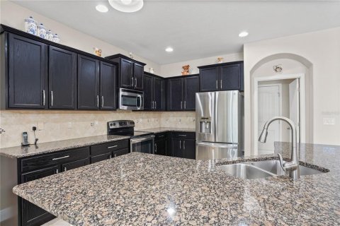 Casa en venta en Apopka, Florida, 4 dormitorios, 228.82 m2 № 1899993 - foto 15