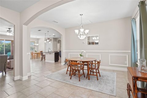 Casa en venta en Apopka, Florida, 4 dormitorios, 228.82 m2 № 1899993 - foto 17