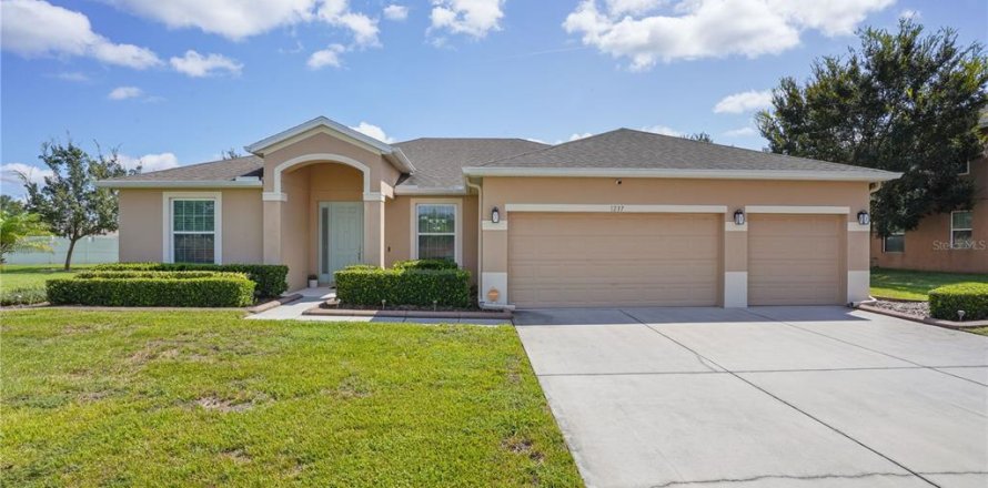 Casa en Apopka, Florida 4 dormitorios, 228.82 m2 № 1899993